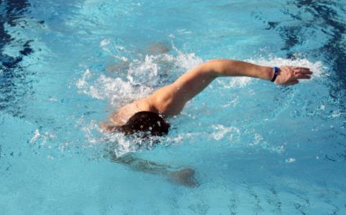 宁波游泳教练证有年龄限制吗(宁波哪里可以考游泳教练证)